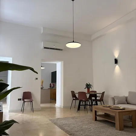 St Ursula Sanctuary 3 Bed Lejlighed