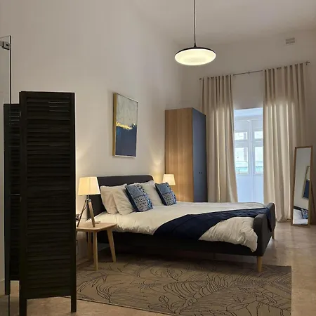 St Ursula Sanctuary 3 Bed Apartment *