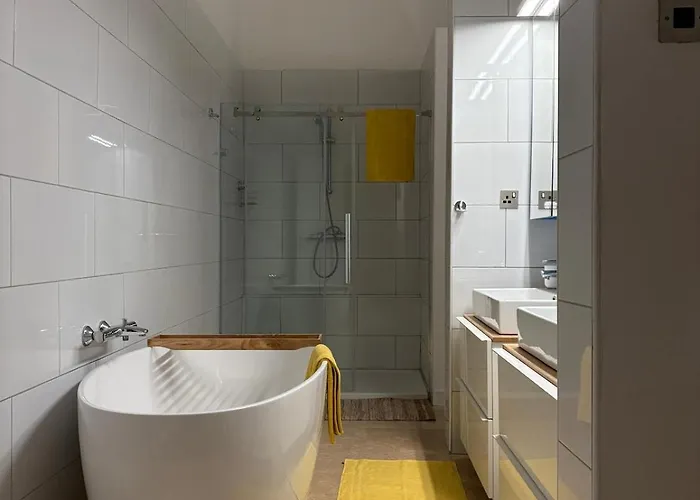 St Ursula Sanctuary 3 Bed * Βαλέτα